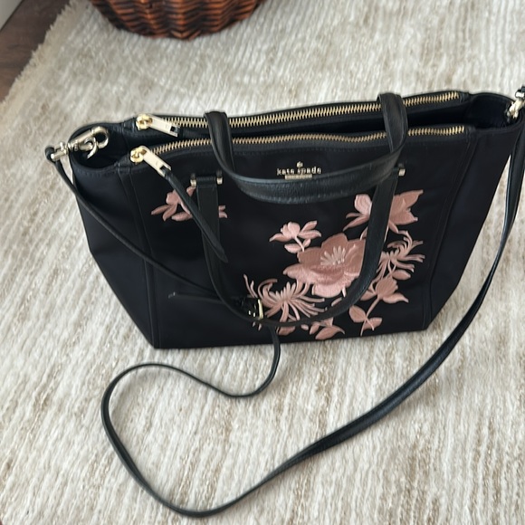Kate Spade Black and Pink Tote with Structured Design - Picture 11 of 16